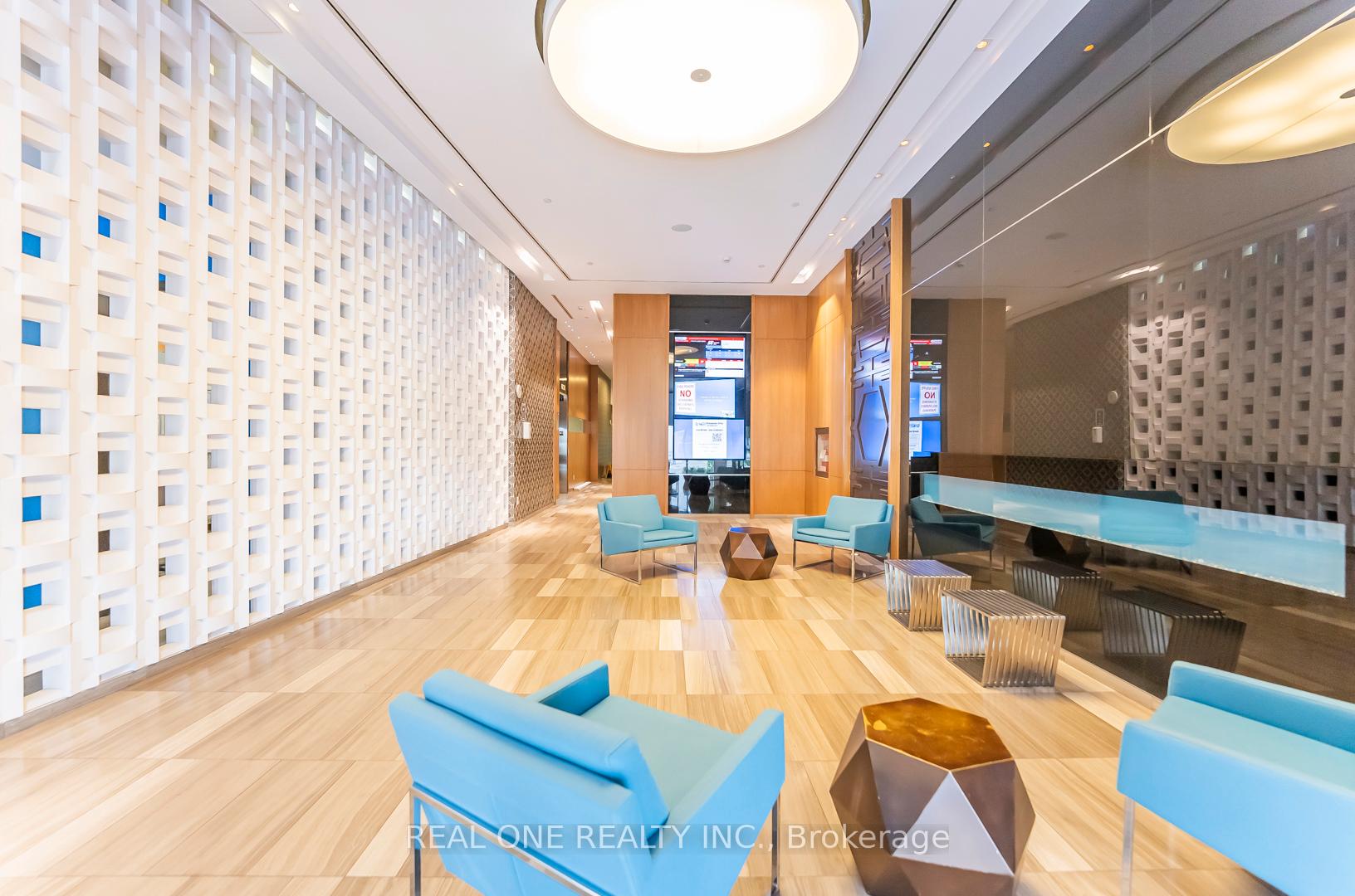 1 Bedroom Condo at 36 Park Lawn, Toronto For sale