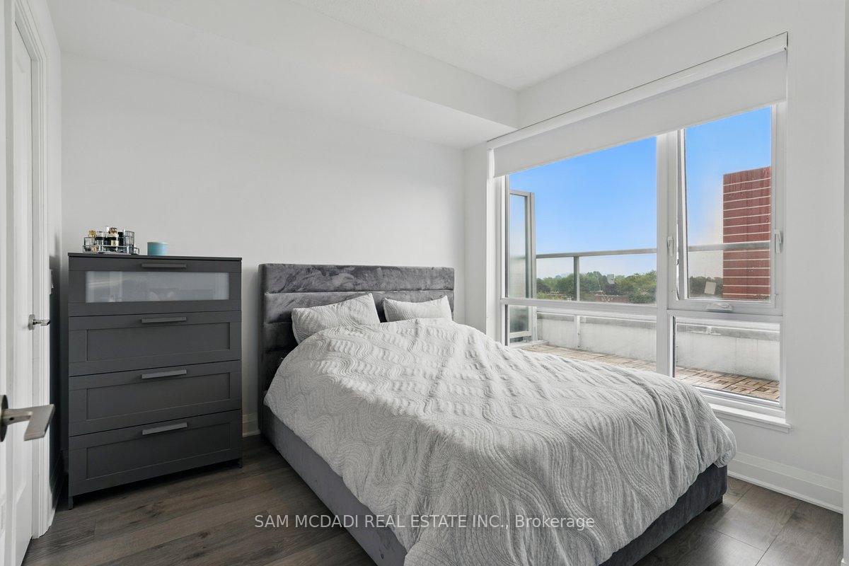 2 Bedrooms Condo at 3220 Sheppard, Toronto For sale