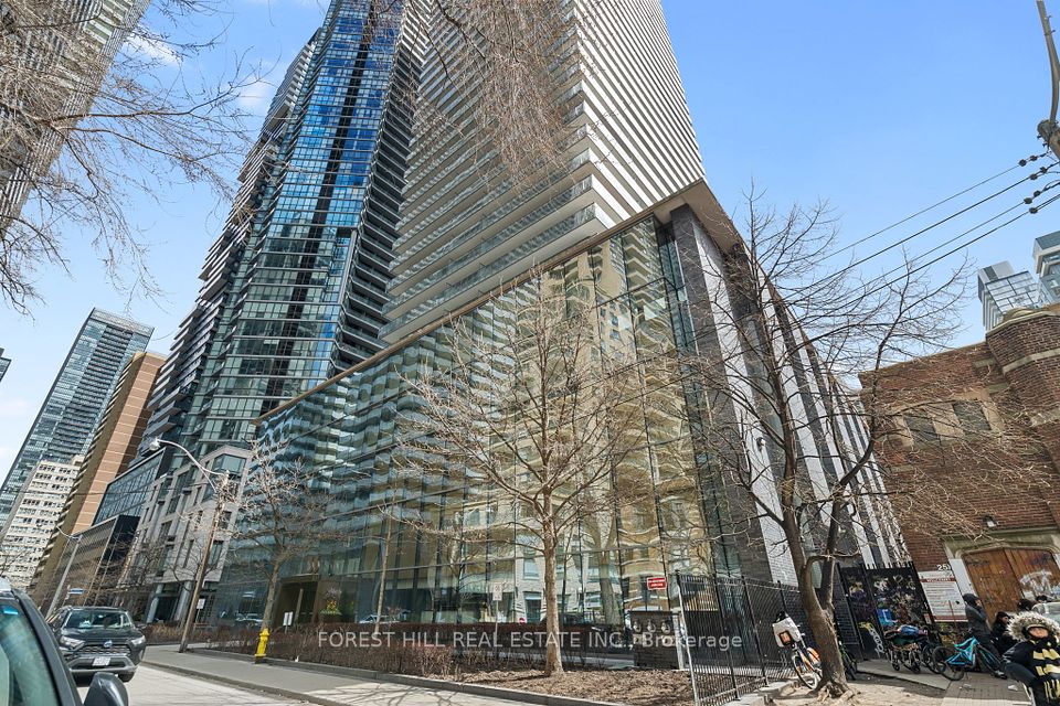 33 Charles