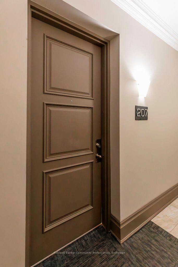 1 Bedroom Condo at 397 King,  Hamilton For sale