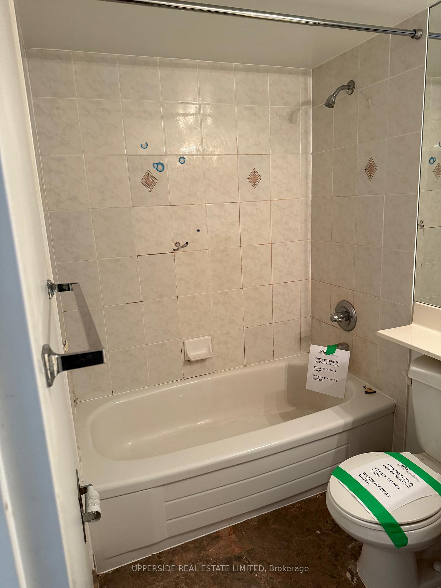 1 Bedroom Condo at 750 Bay, Toronto For sale