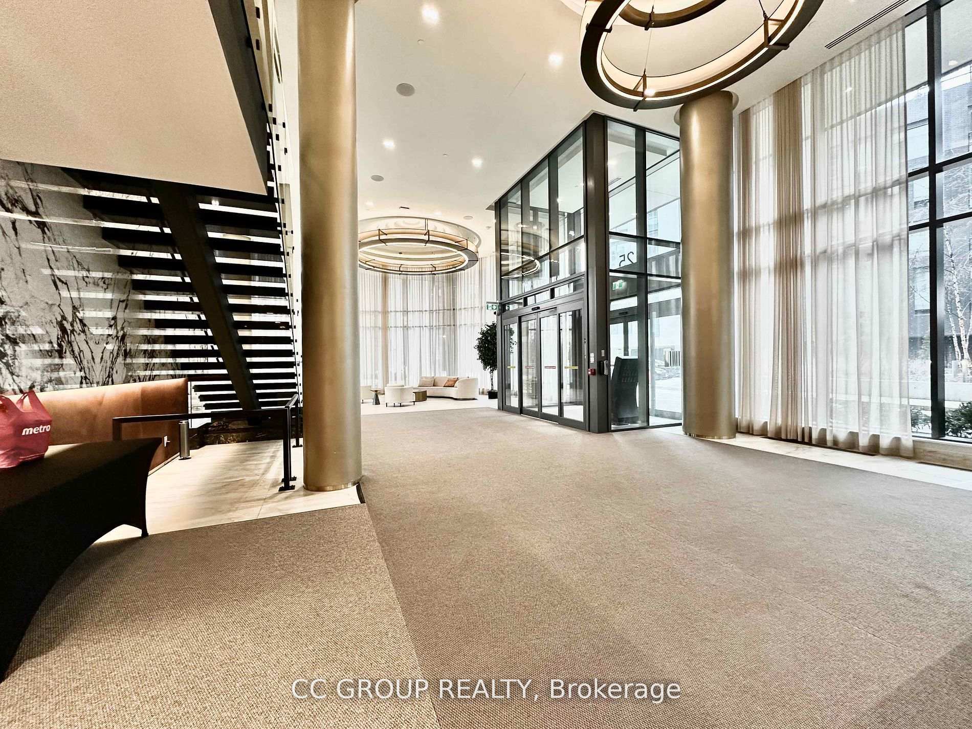 2 Bedrooms Condo at 25 Adra Grado, Toronto For sale