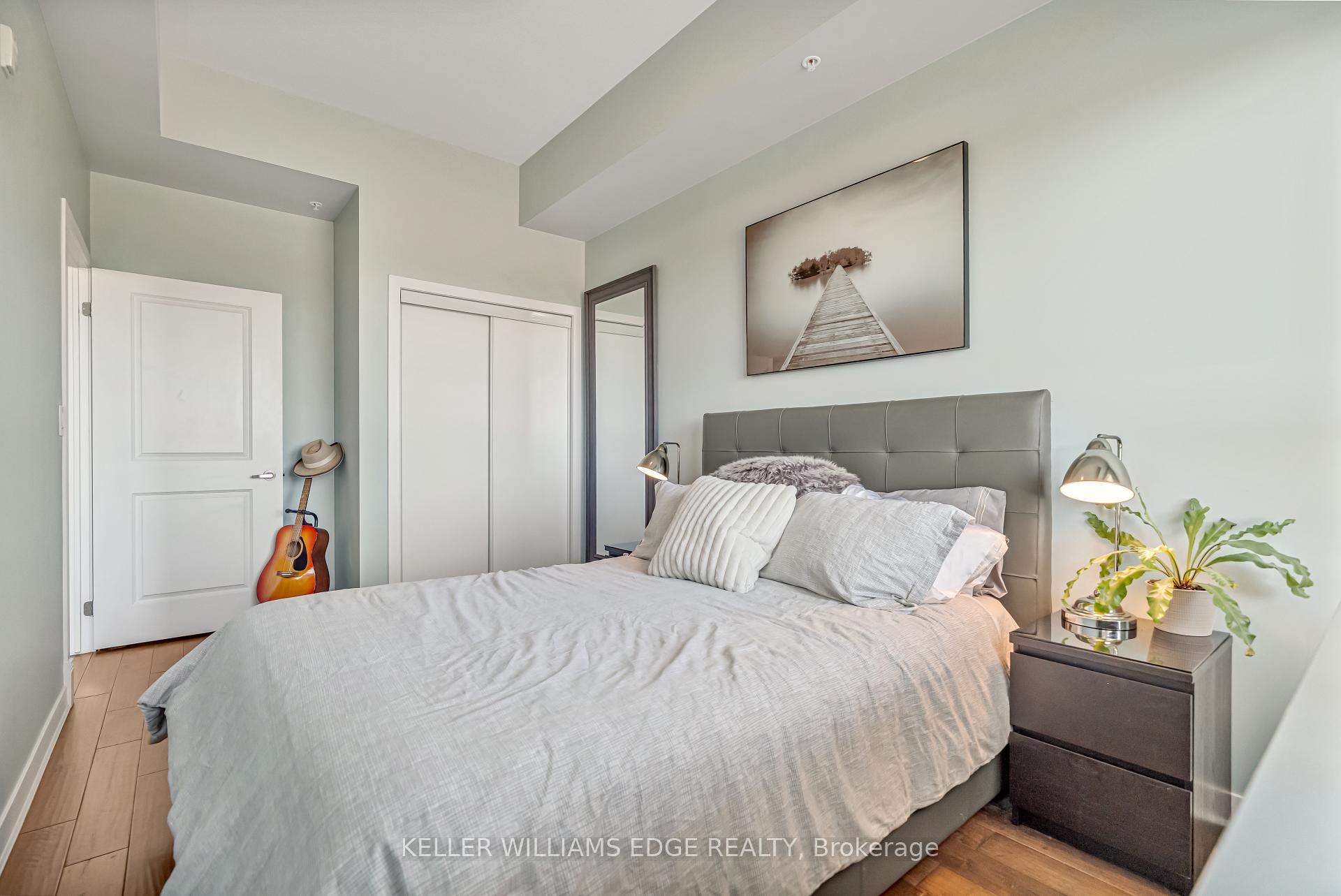 1 Bedroom Condo at 5010 Corporate, Burlington For sale