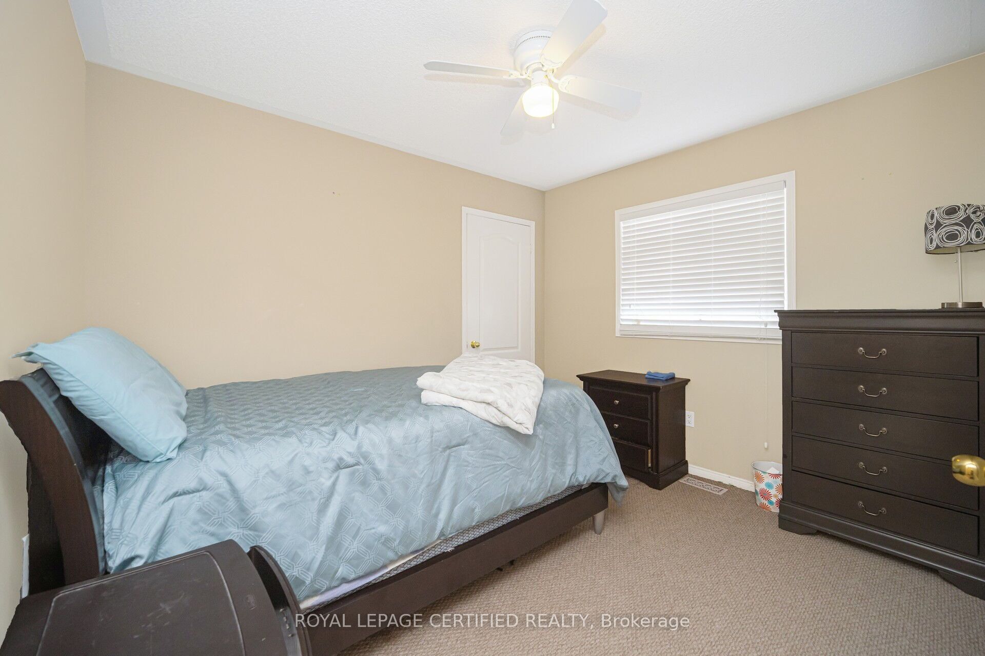 12 Sunnybrook Crescent