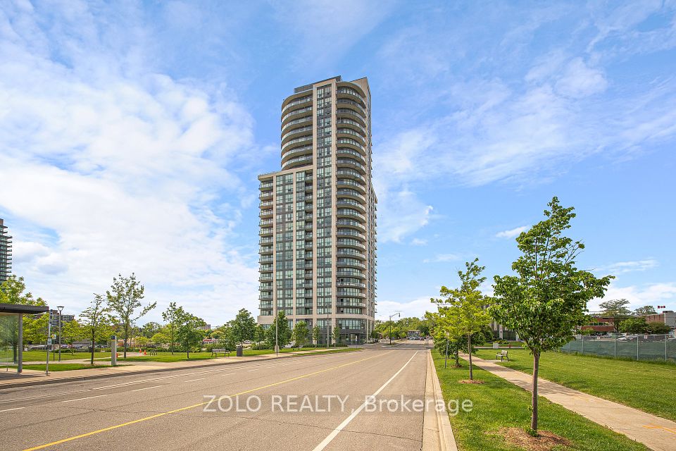 #805 - 15 Lynch Street, Brampton, ON L6W 3X4