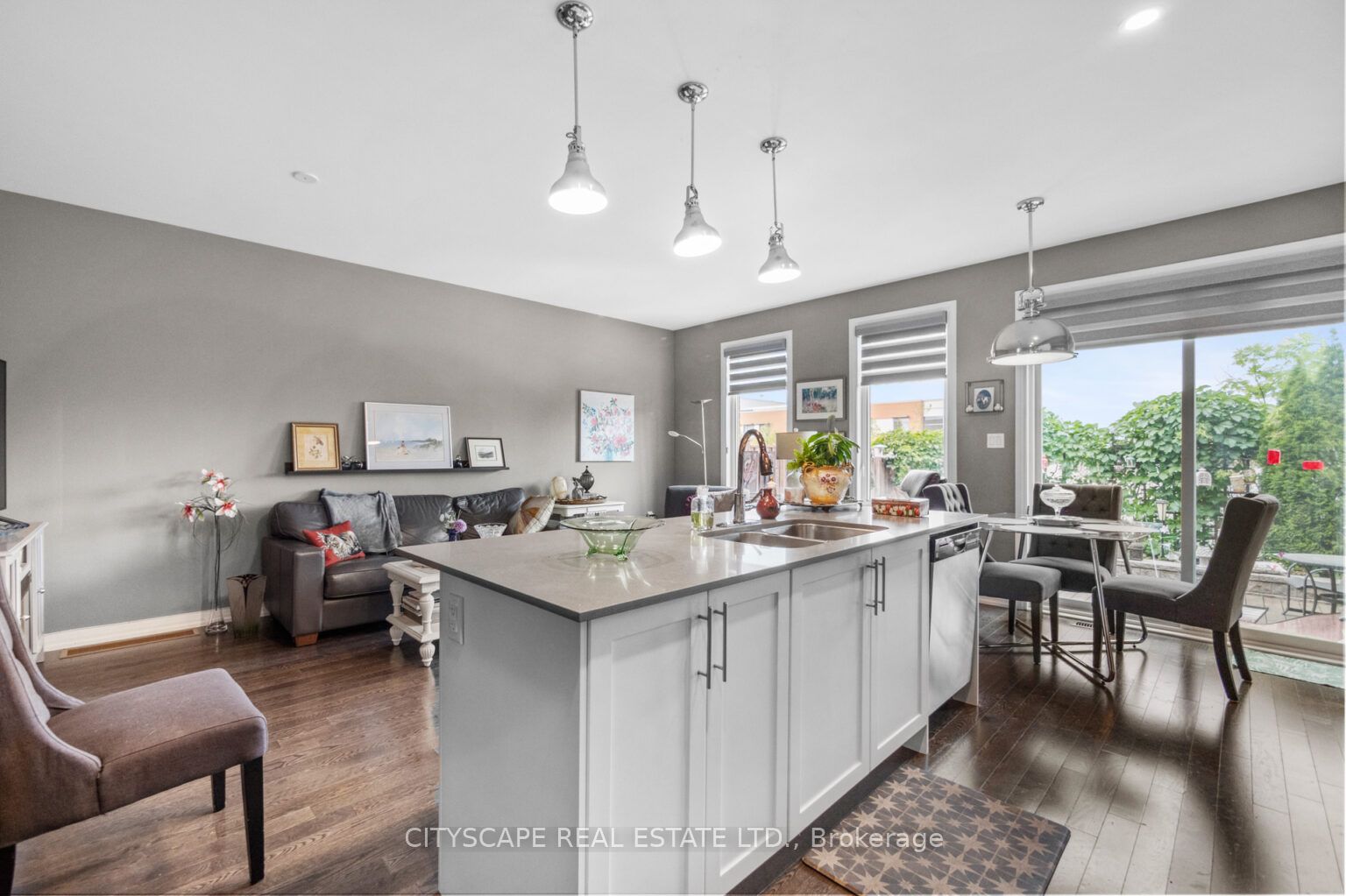 765 Banks Crescent
