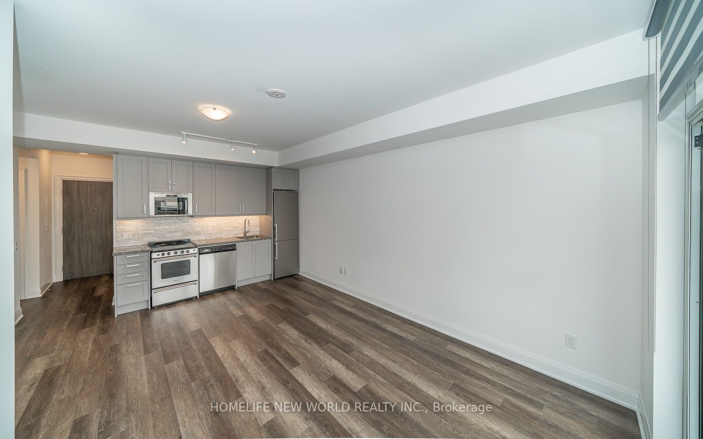 20 Gatineau Drive, #1405