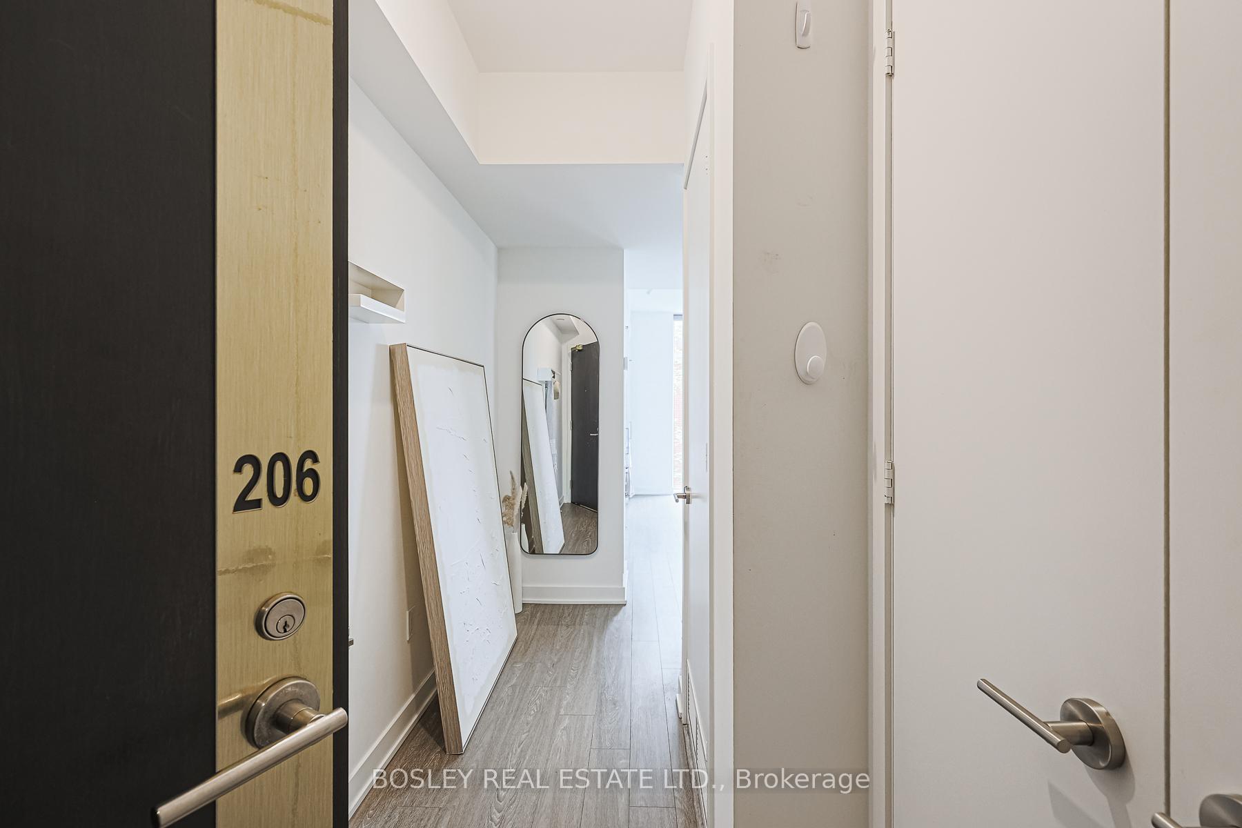 2 Bedrooms Condo at 106 Dovercourt, Toronto For sale