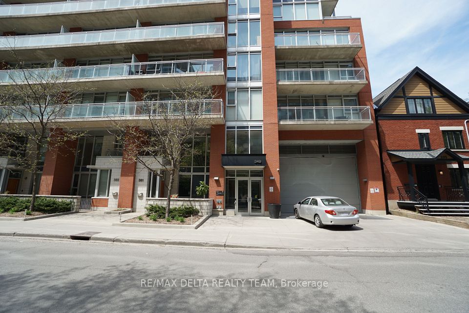 #626 - 349 Mcleod Street, OttawaCentre, ON K2P 0S1