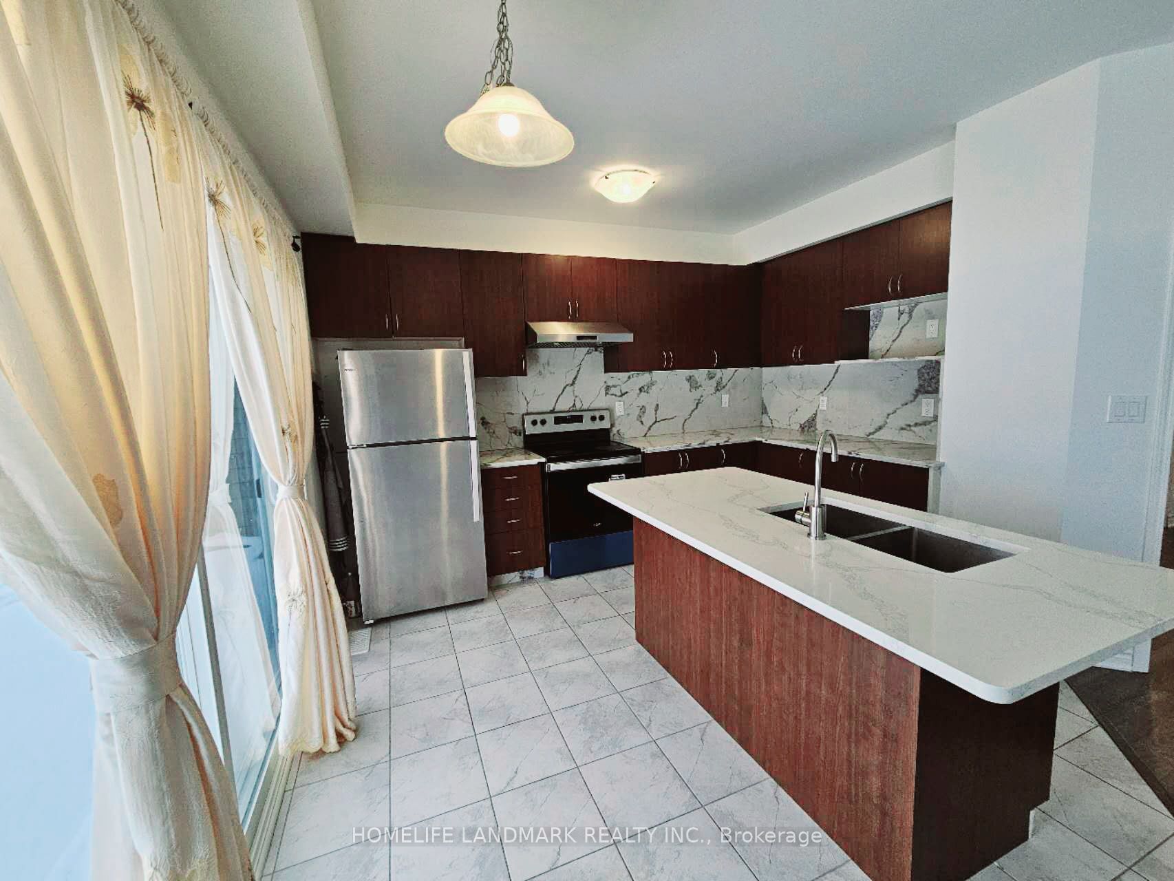 20 Sandhill Crane Drive, Wasaga Beach, ON L9Z 0J6