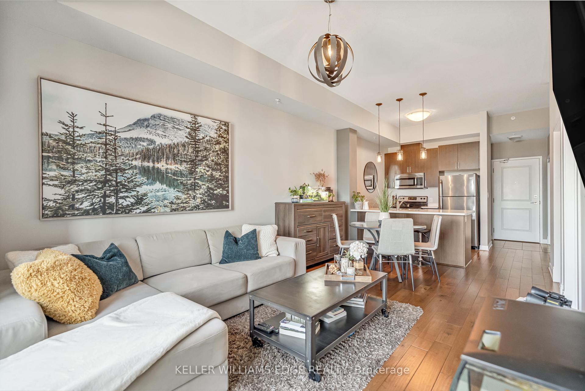 1 Bedroom Condo at 5010 Corporate, Burlington For sale