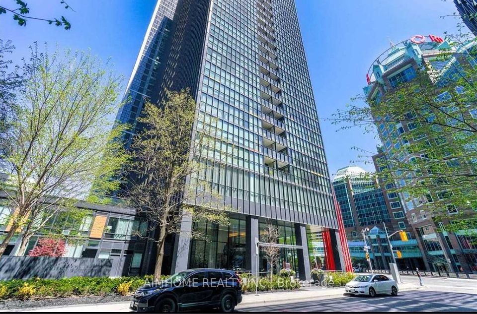 110 Charles