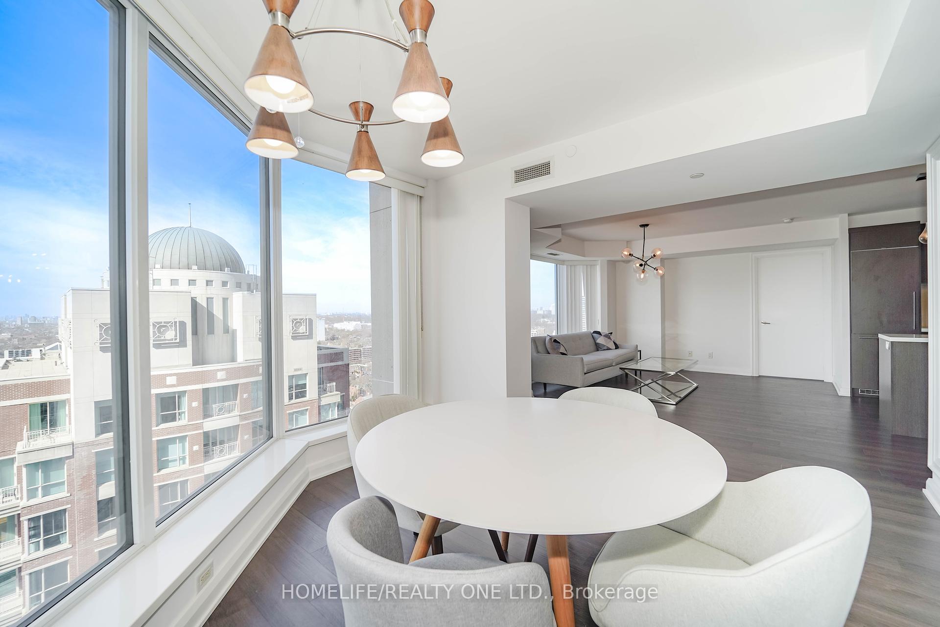 2 Bedrooms Condo at 155 Yorkville, Toronto For sale