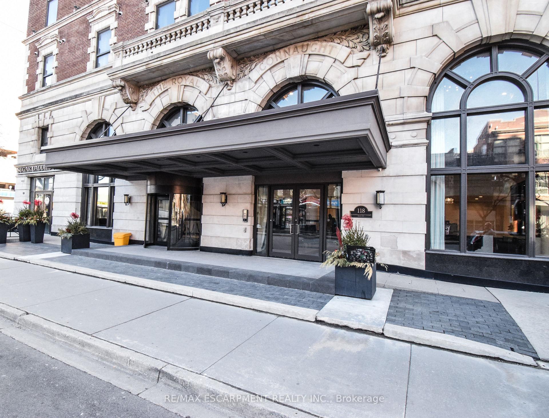 1 Bedroom Condo at 118 King,  Hamilton For sale