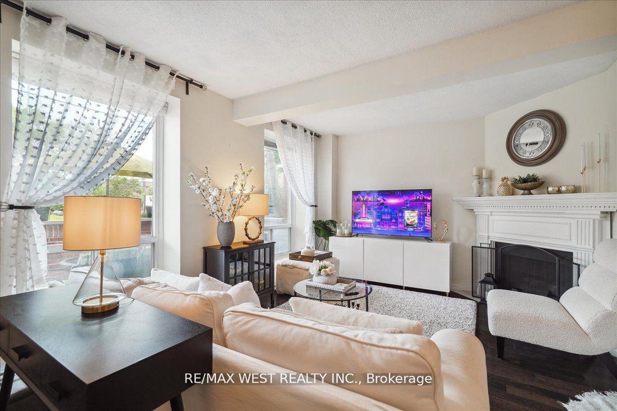 2 Bedrooms Condo at 69 Upper Canada,  Toronto For sale
