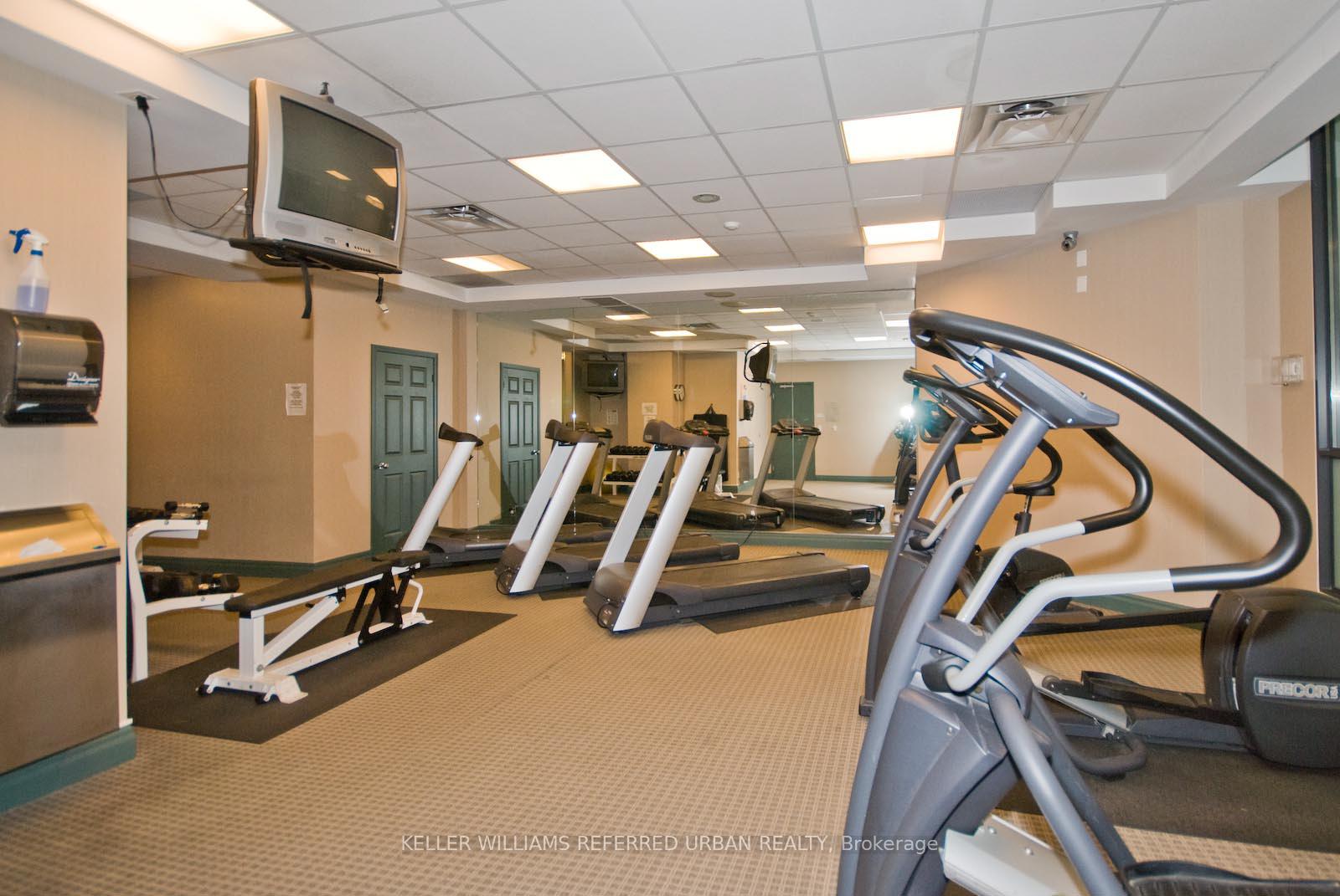1 Bedroom Condo at 155 Beecroft, Toronto For sale