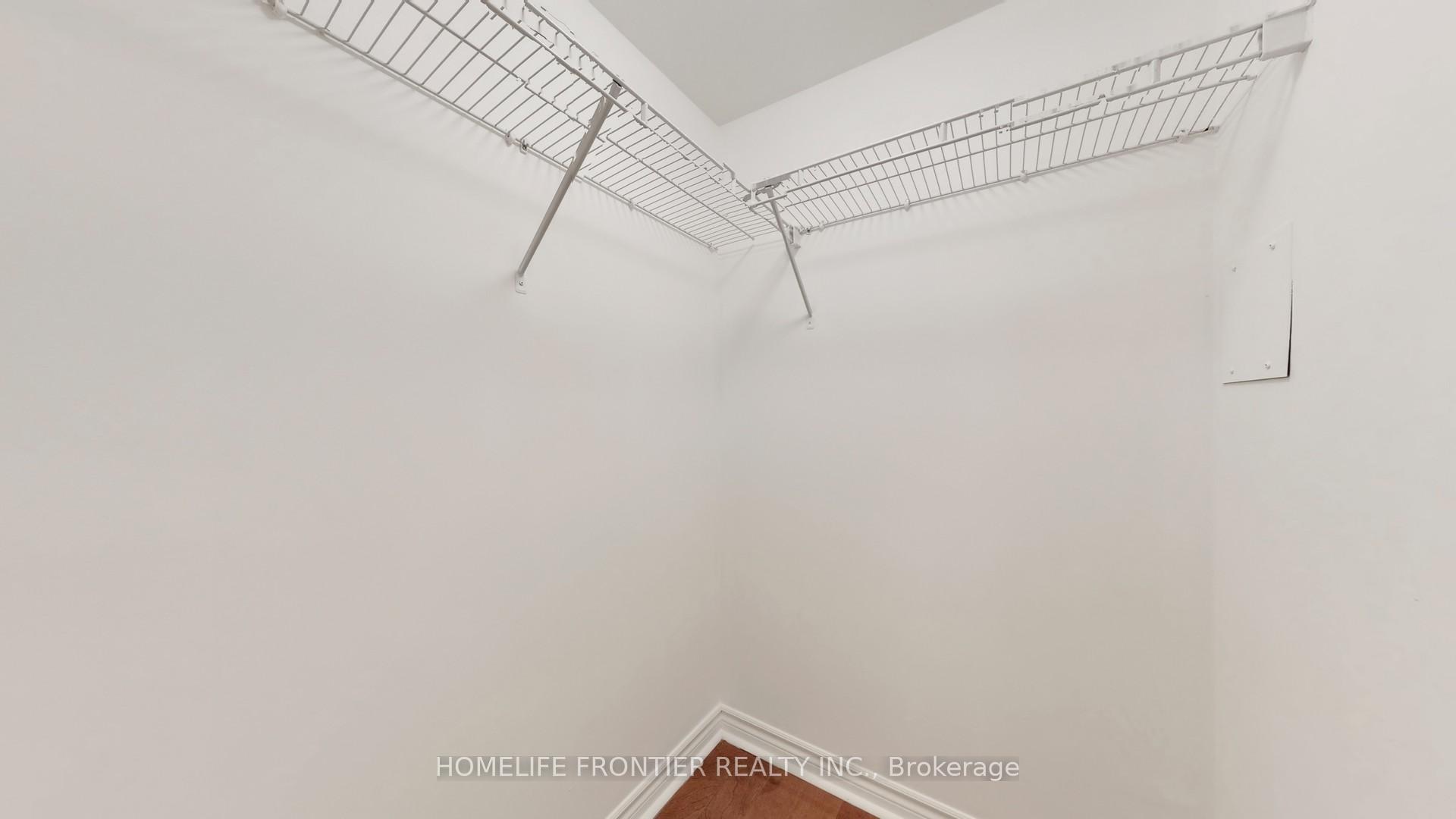 1 Bedroom Condo at 2 Rean, Toronto For sale