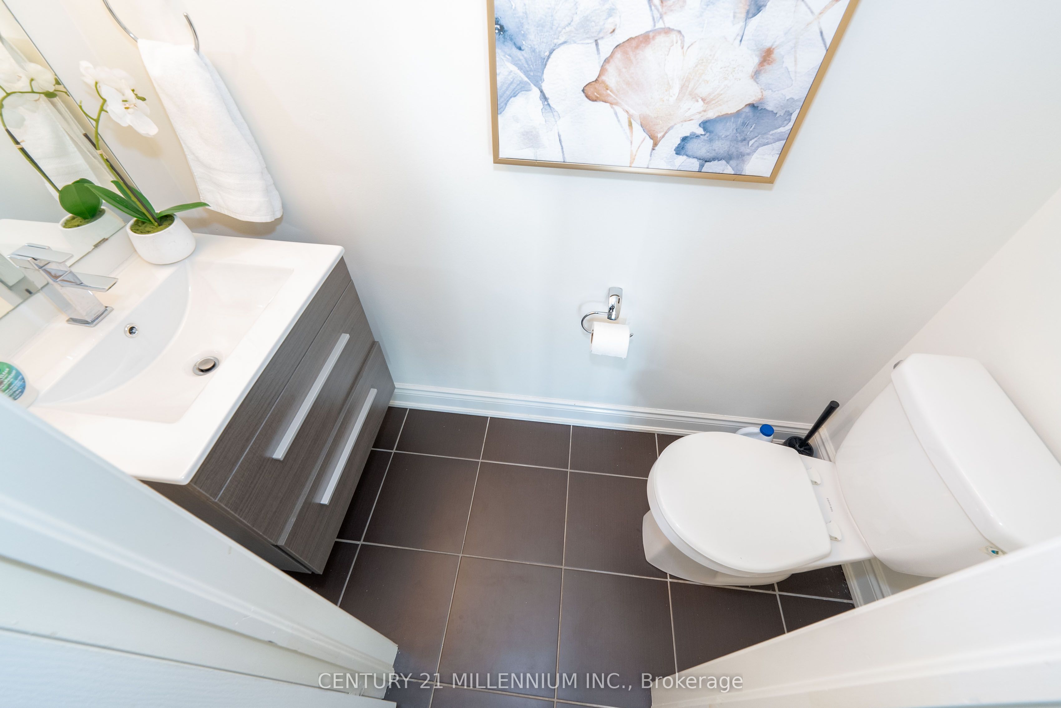 130 Widdicombe Hill Boulevard, #414