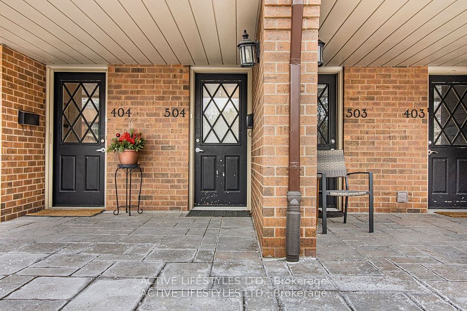 1000 Cedarglen