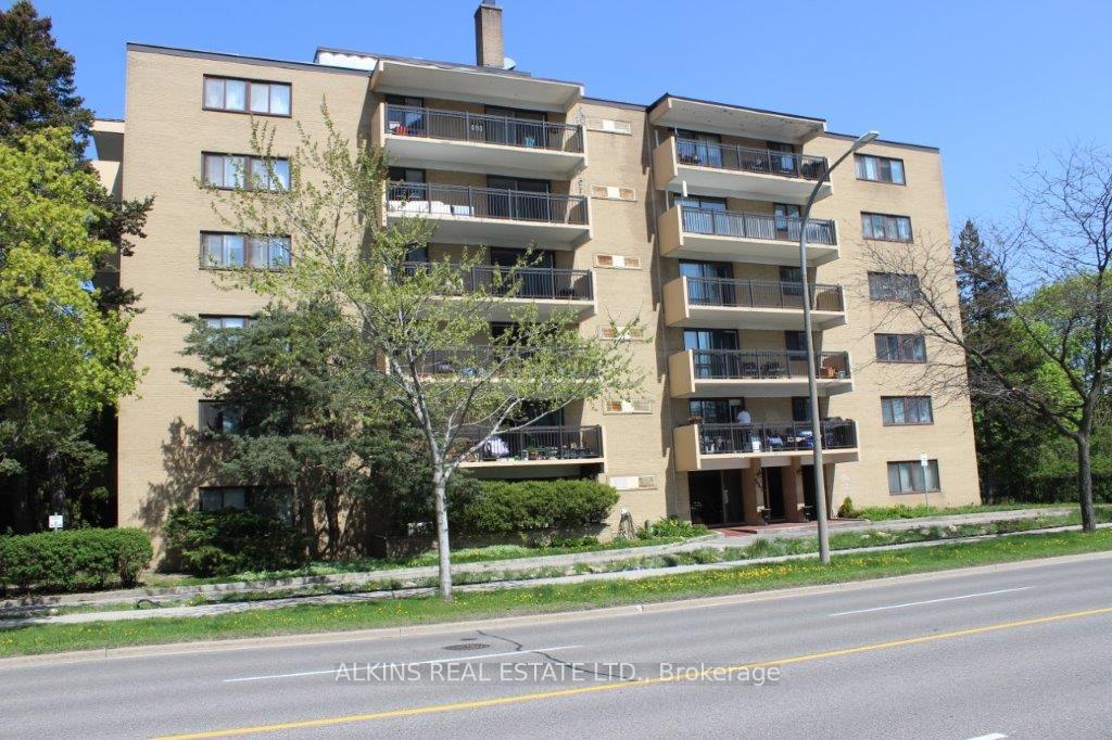 2 Bedrooms Co-op at 557 The East Mall, Toronto For sale