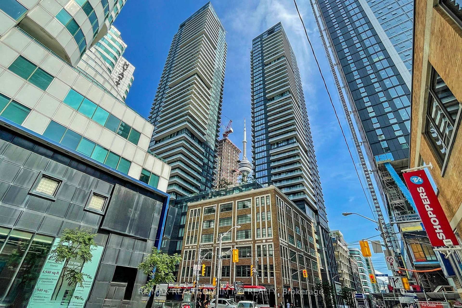 1 Bedroom Condo at 125 Blue Jays,  Toronto For sale
