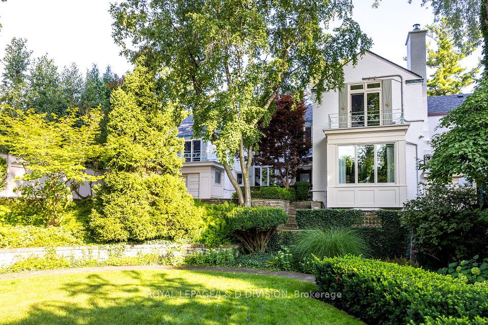 12 Forest Glen
