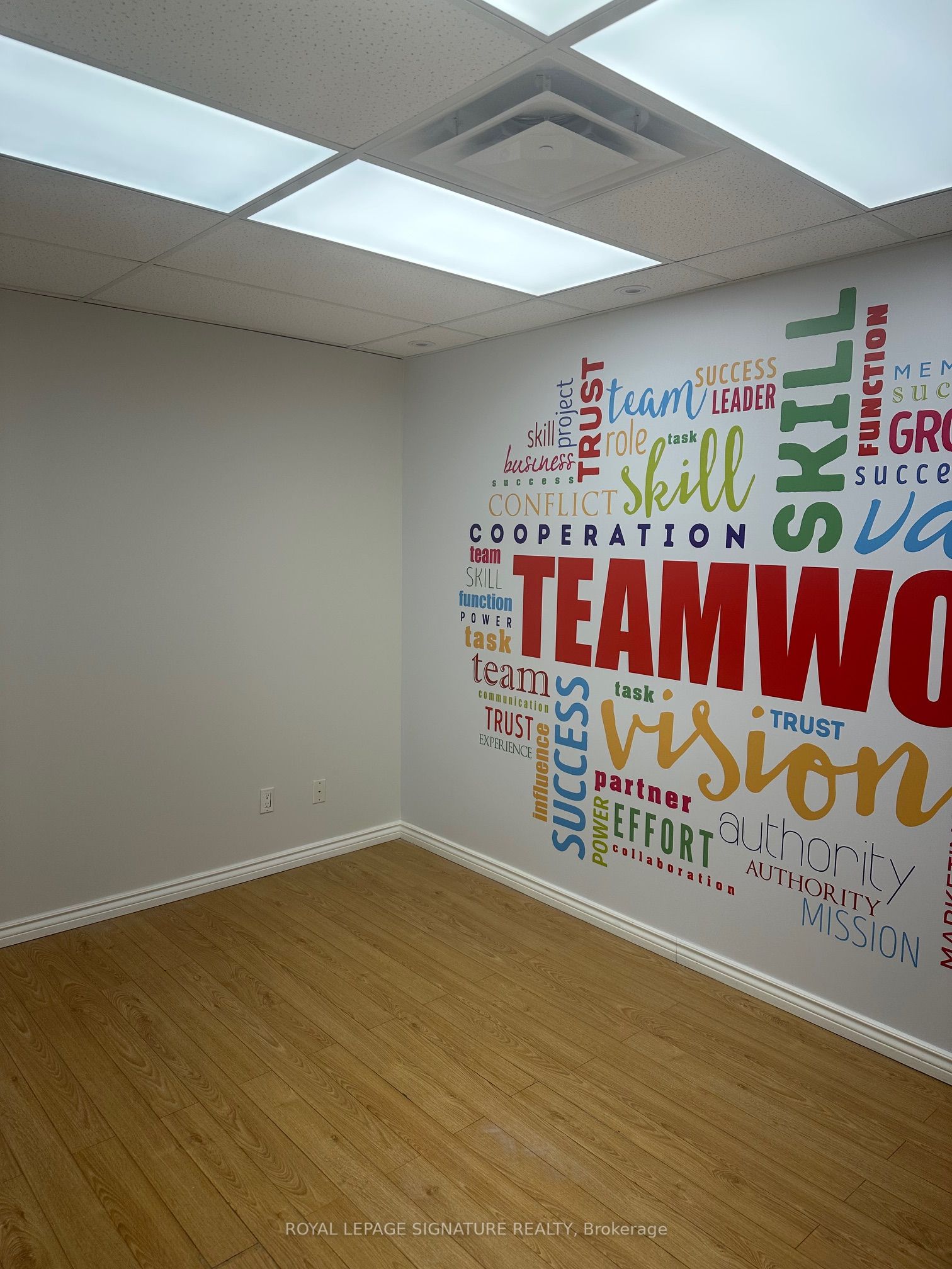 10132 Yonge Street, #203