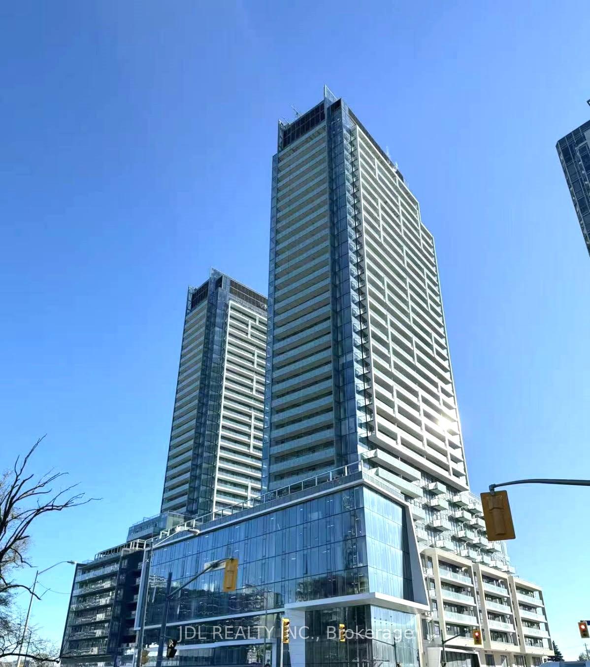 3 Bedrooms Condo at 7 Golden Lion, Toronto For sale