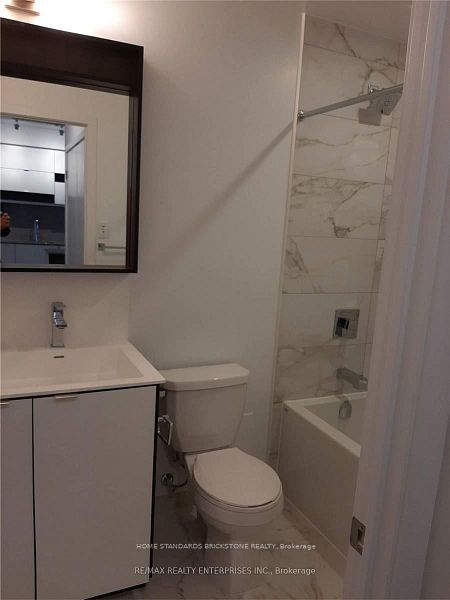 4065 Confederation Parkway, #605