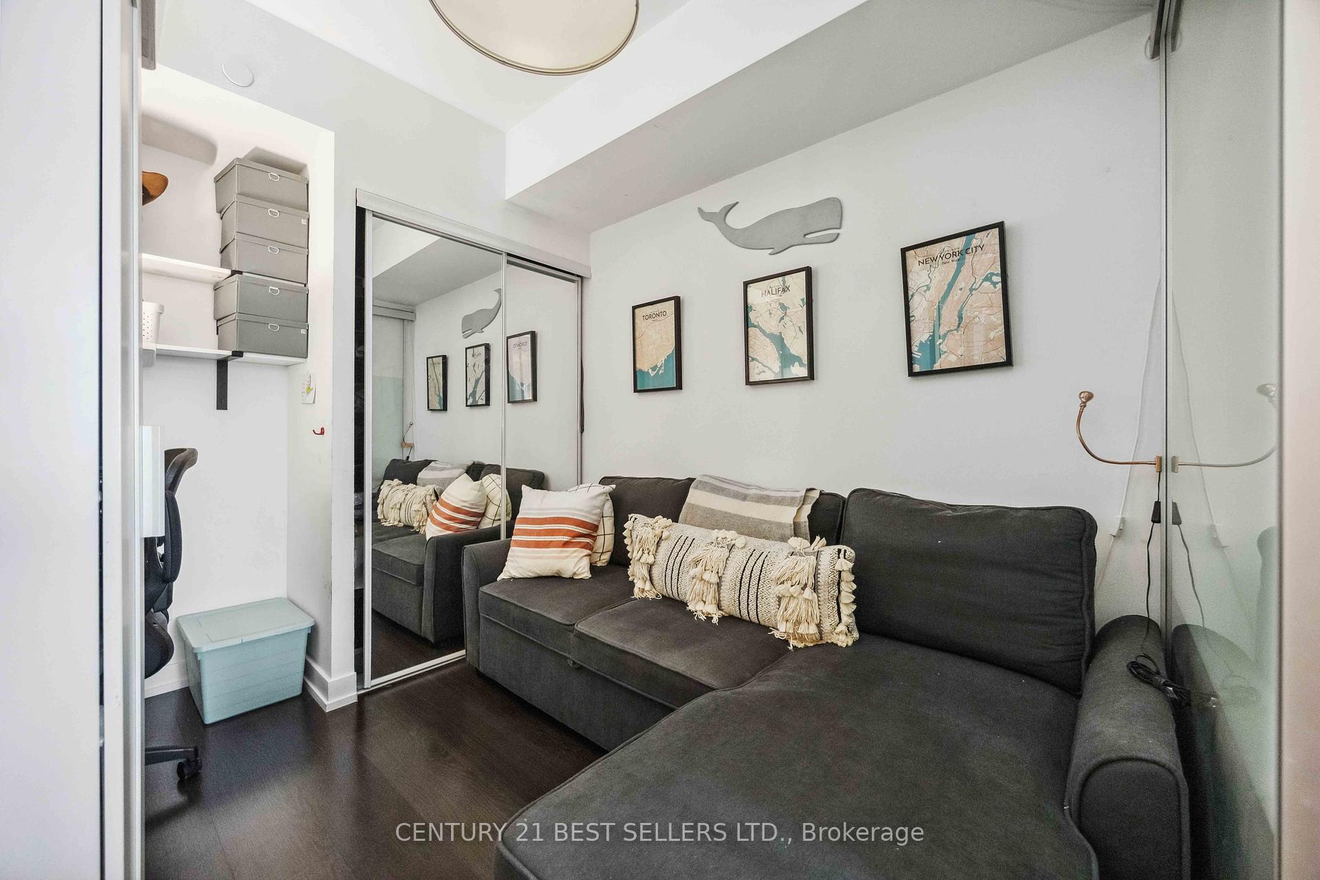 3 Bedrooms Condo at 19 Western Battery,  Toronto For sale