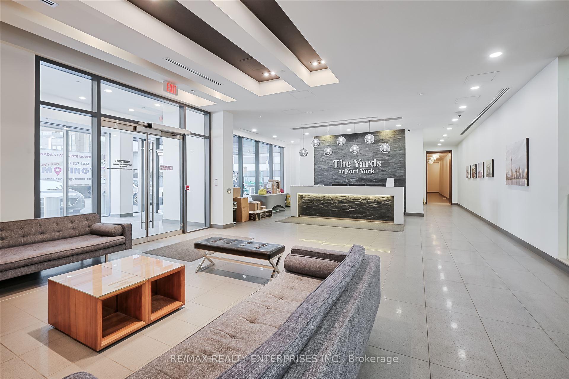 2 Bedrooms Condo at 20 Bruyeres, Toronto For sale