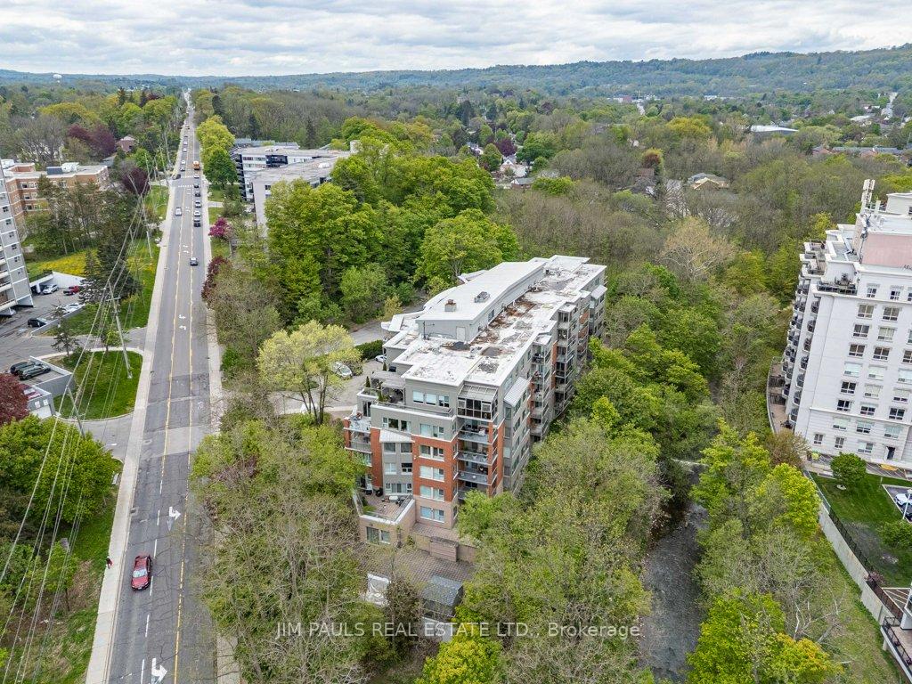 2 Bedrooms Condo at 77 Governors, Hamilton For sale