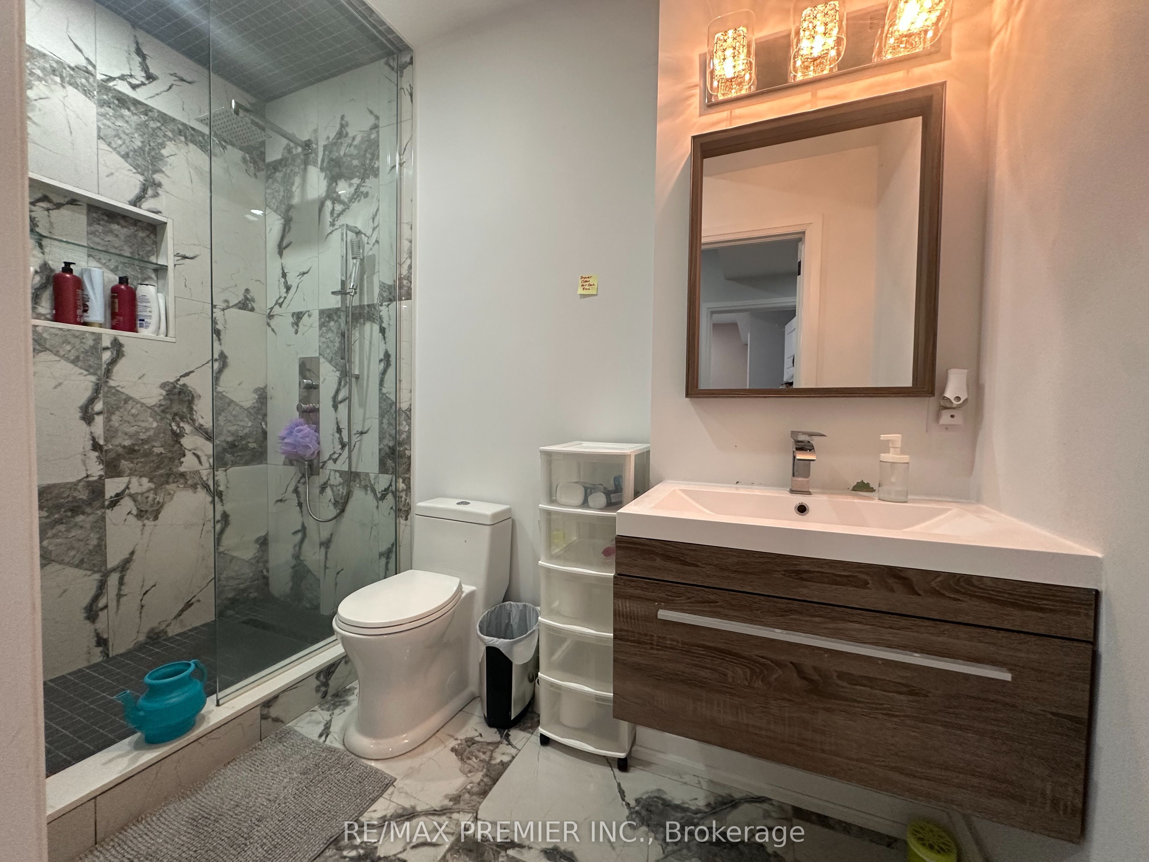 26 Elinor Avenue, #Basement