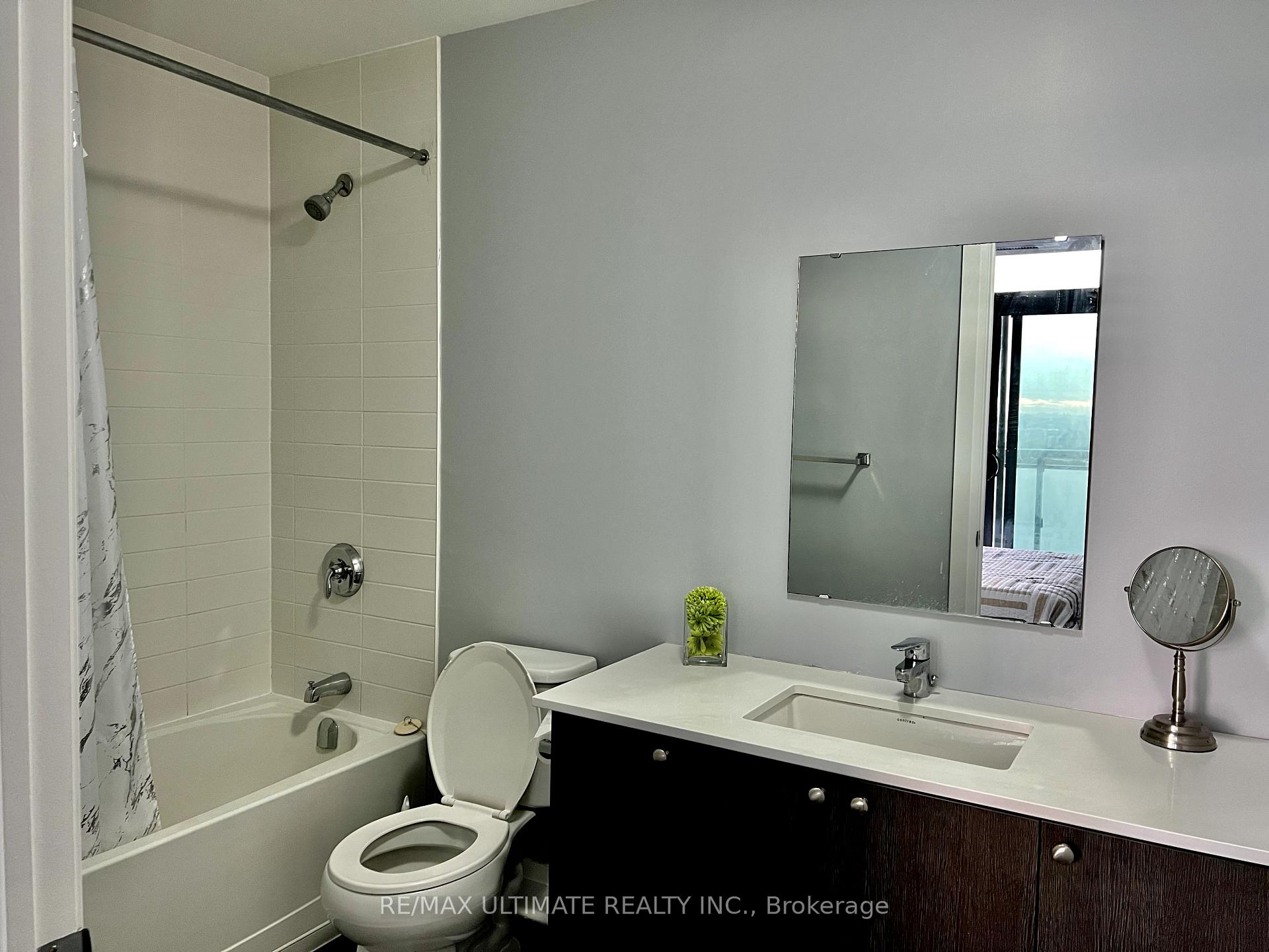1 Bedroom Condo at 2522 Keele,  Toronto For sale