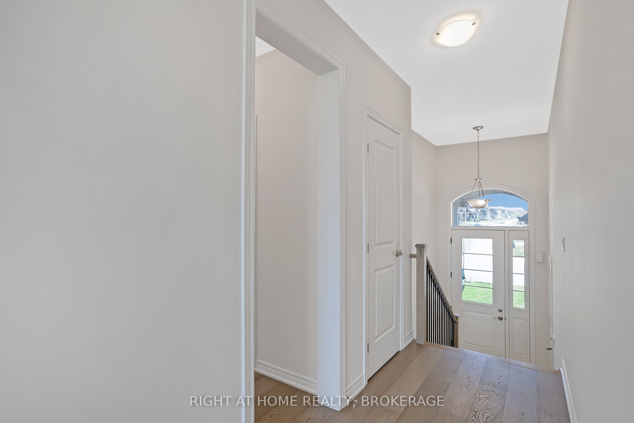 19 Robarts Drive