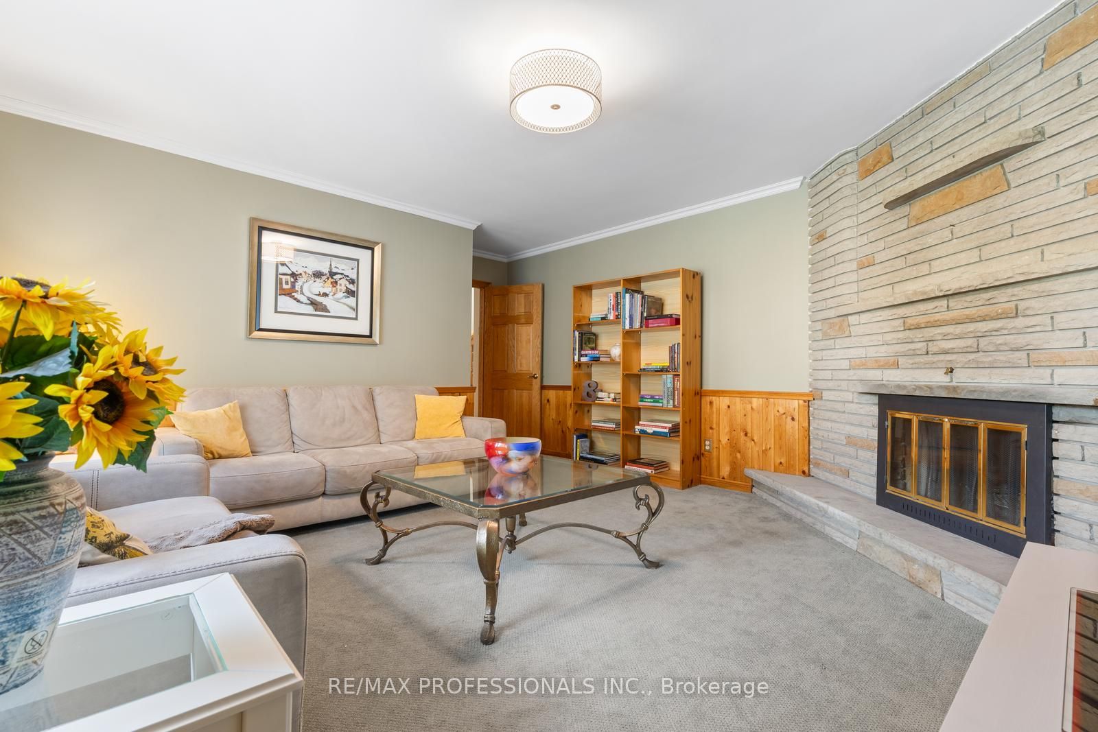 15 Warrender Avenue