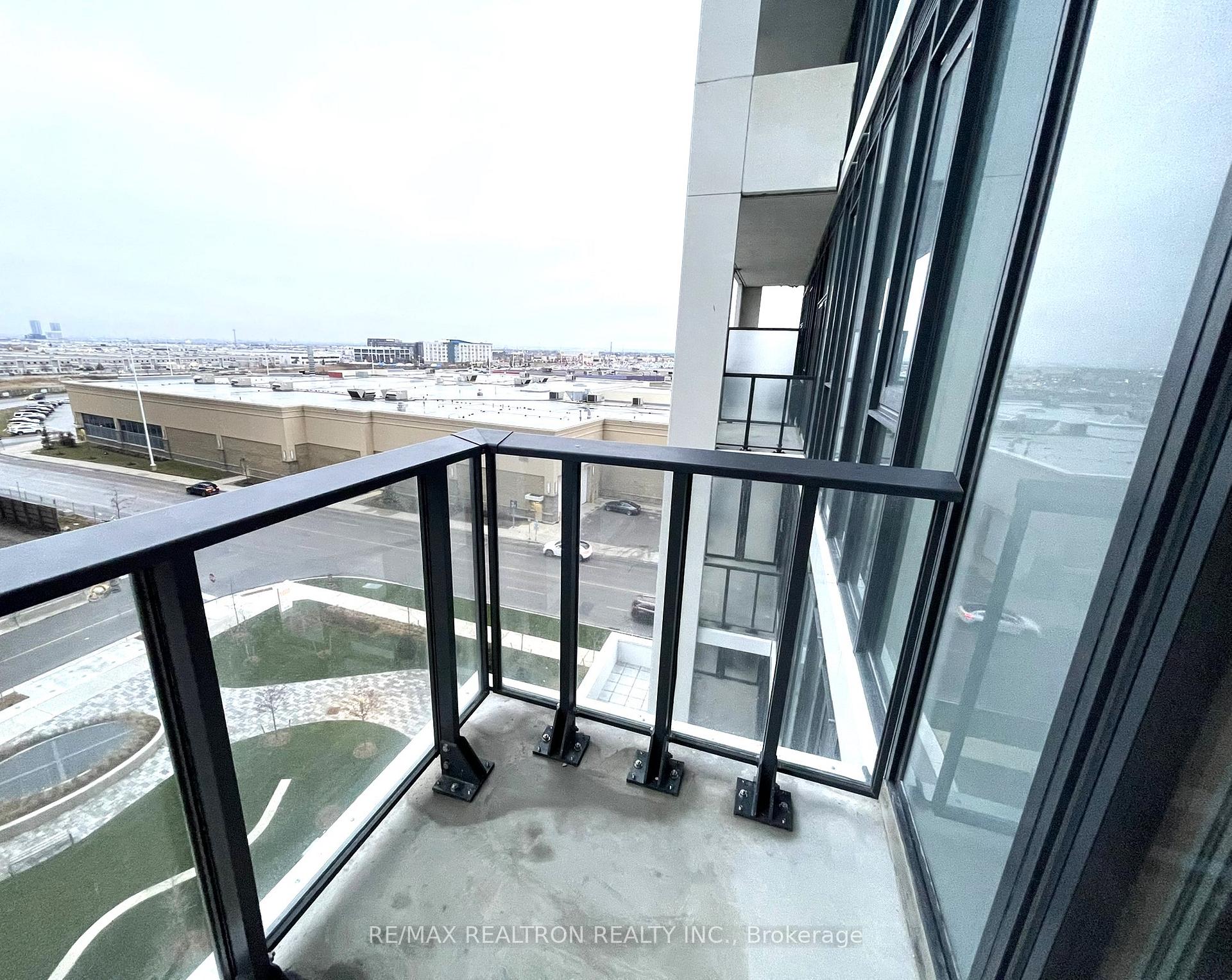 1 Bedroom Condo at 9000 Jane, Vaughan For sale