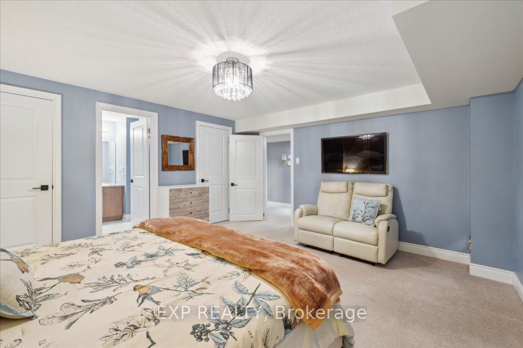 50 Agincourt Circle