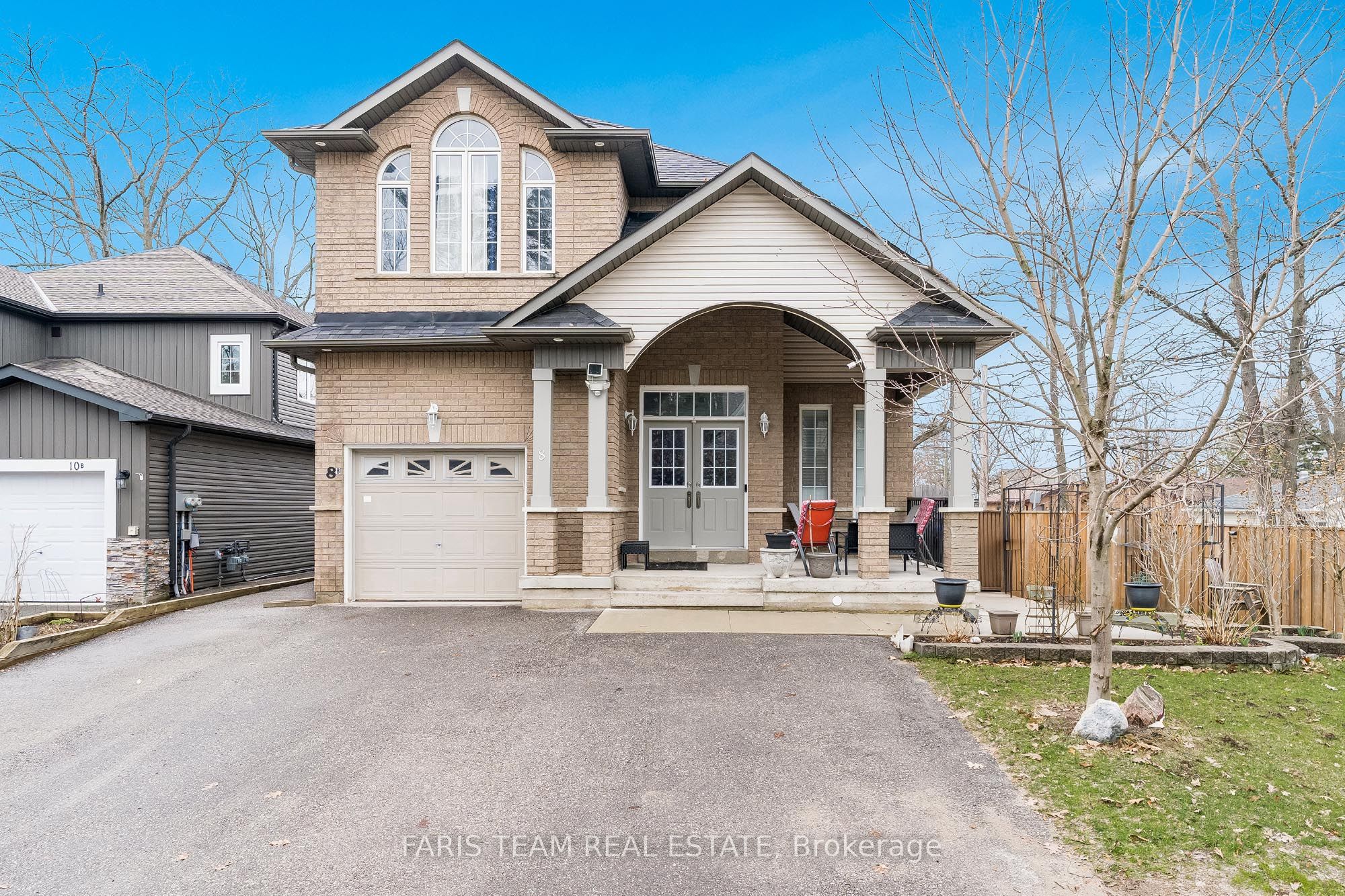 8 Elm Drive, Wasaga Beach Wasaga Beach