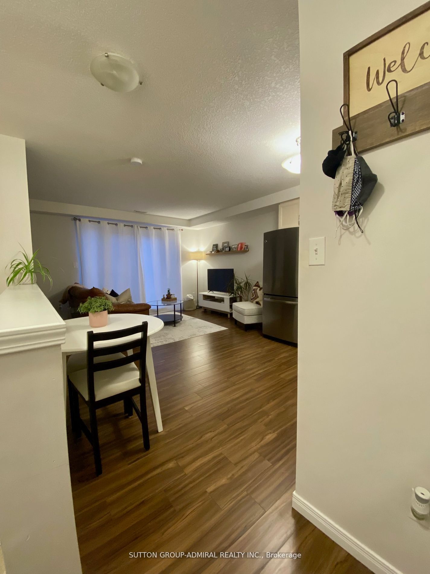 25 Sienna Street, #B