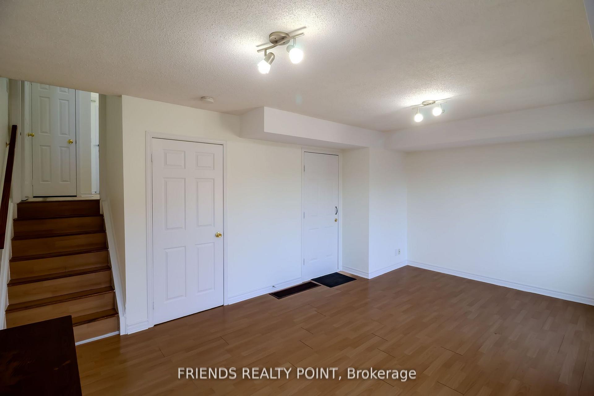 4 Bedrooms Condo at 1075 Ellesmere, Toronto For sale