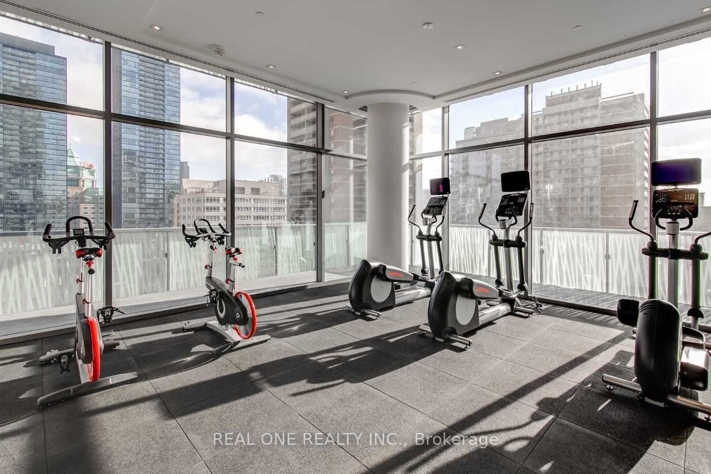 50 CHARLES Street E, #2605
