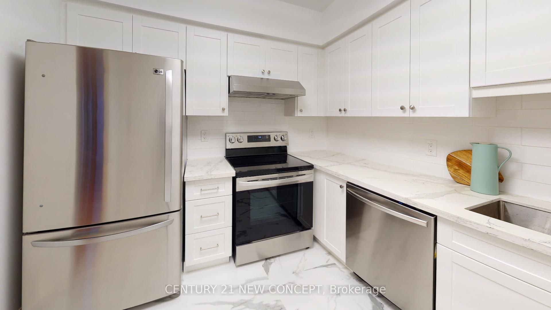 91 Townsgate Drive, #Ph209