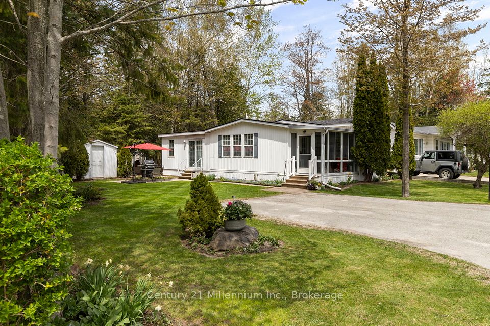 59 Topaz Street ; MLS ID: S12153973