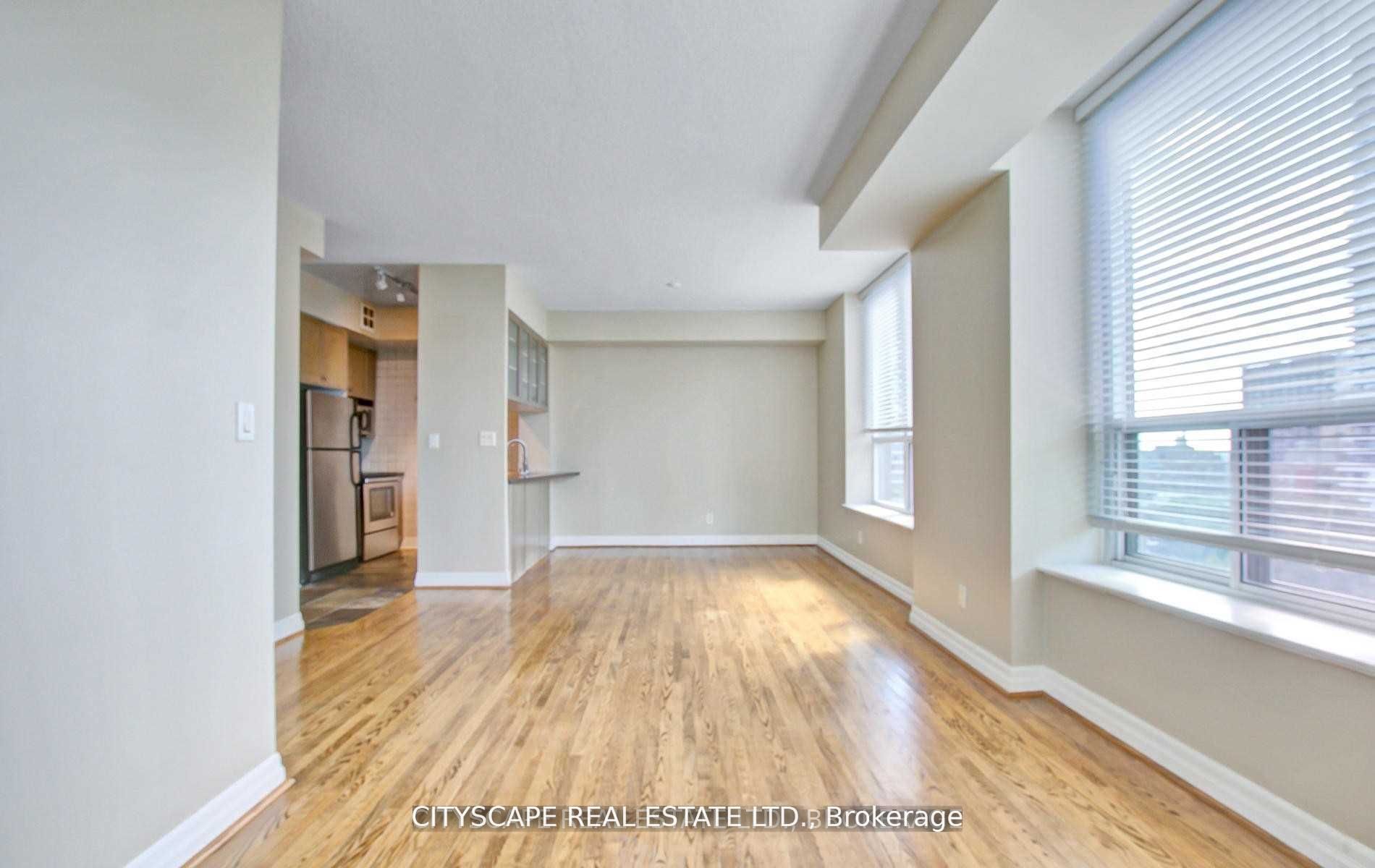 70 Alexander Street, #802