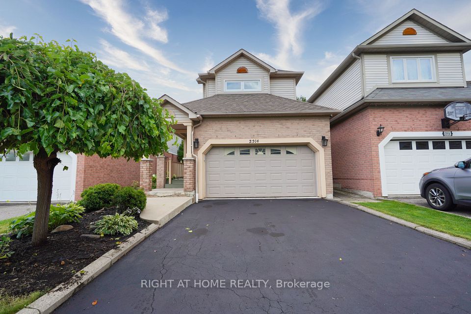 2914 Picton
