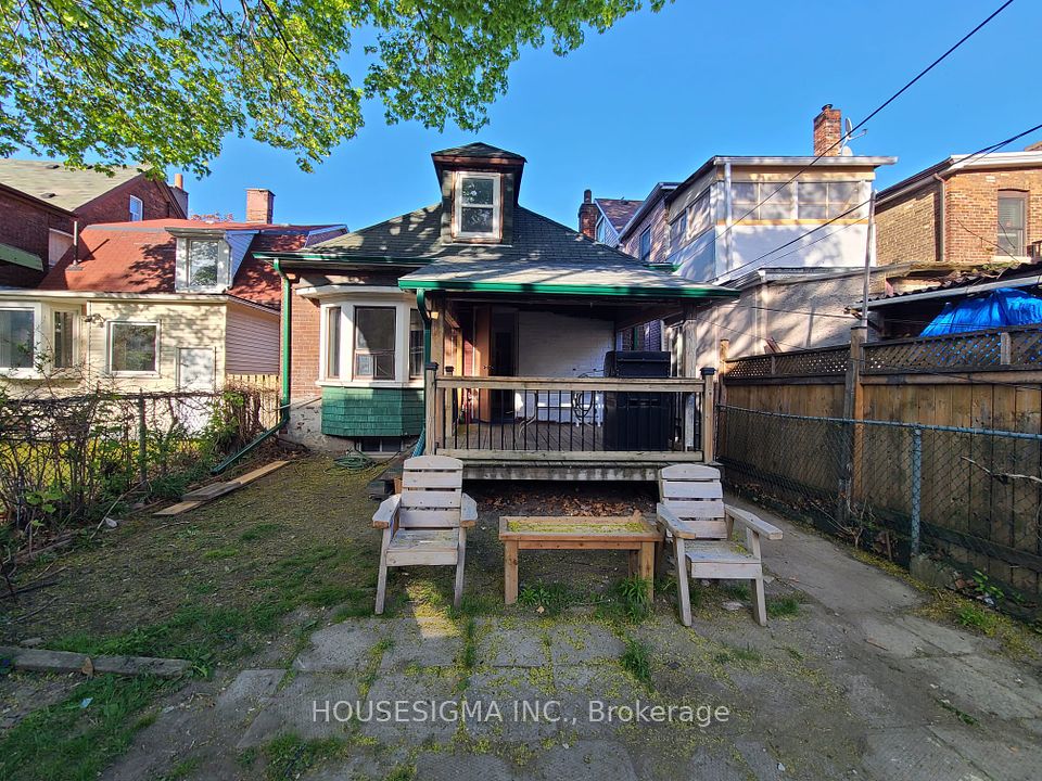 540 Gladstone