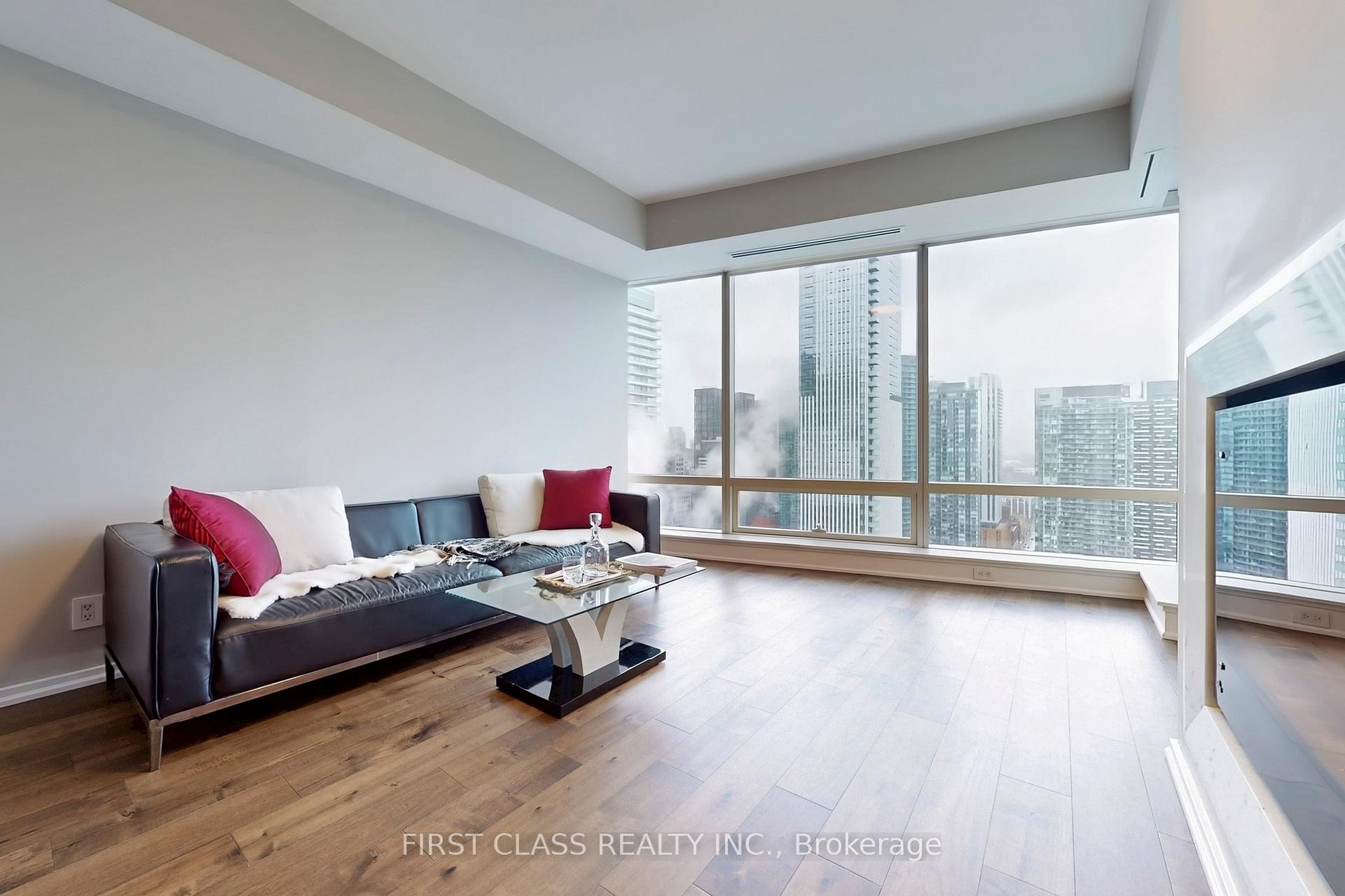 1 Bedroom Condo at 180 University, Toronto For sale