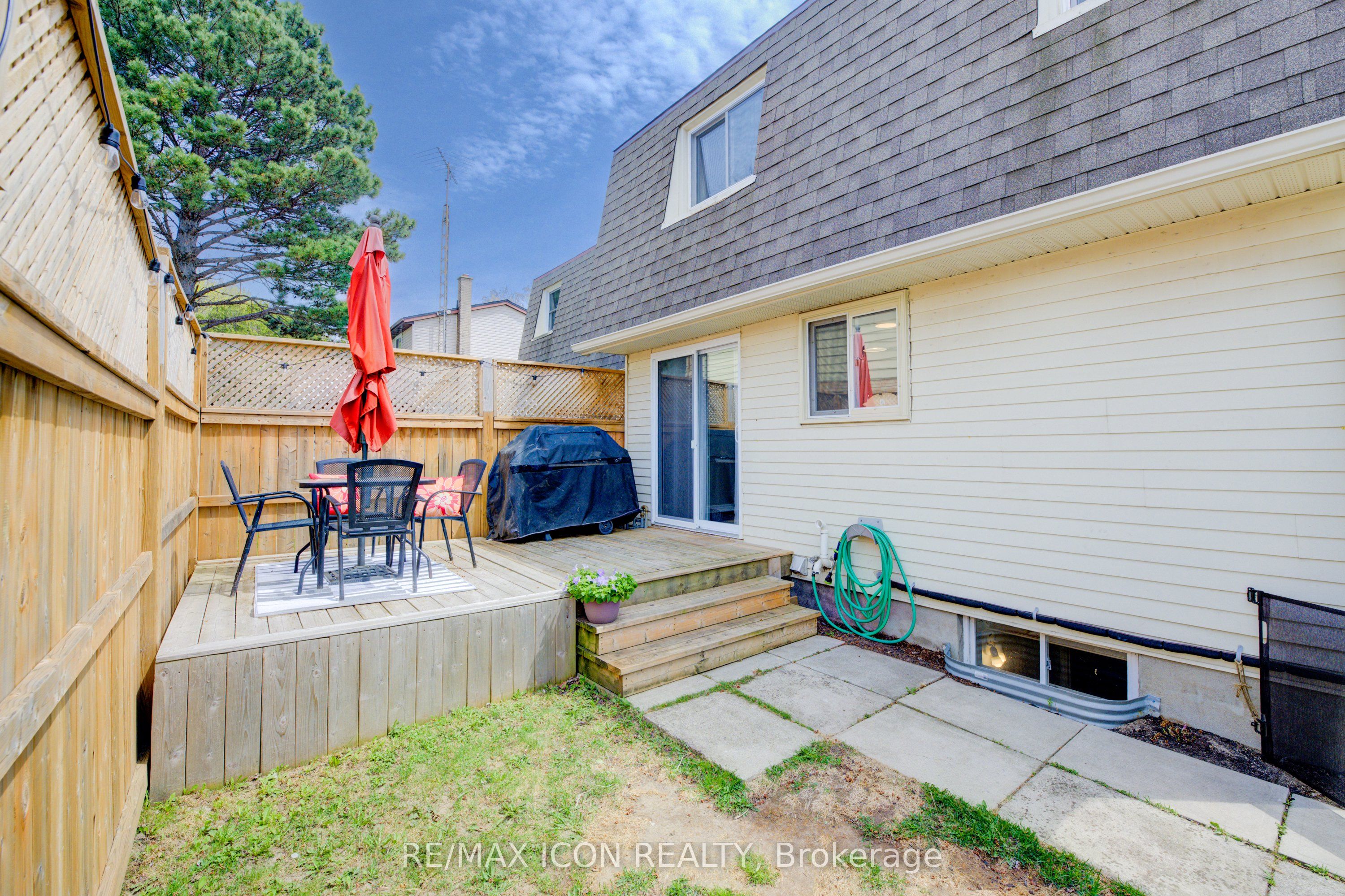2 Briarlea Road