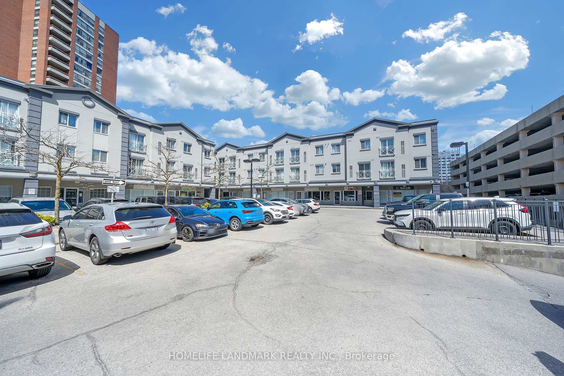 2 Bedrooms Condo at 2351 Kennedy,  Toronto For sale